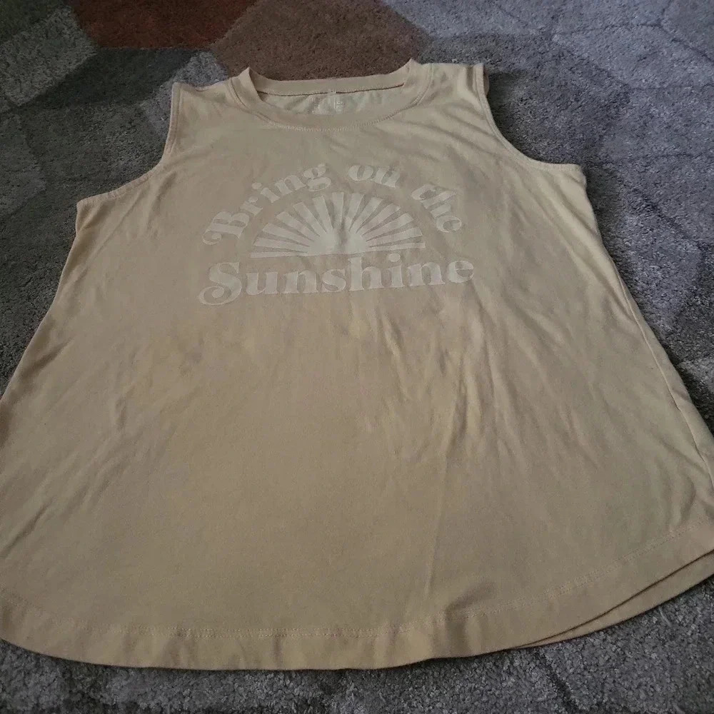 Time and Tru tank top